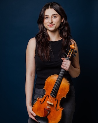 Lourdes Pinney - viola