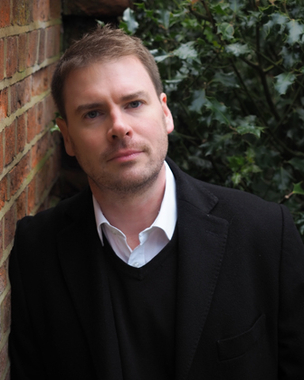 Benjamin Hulett - Tenor