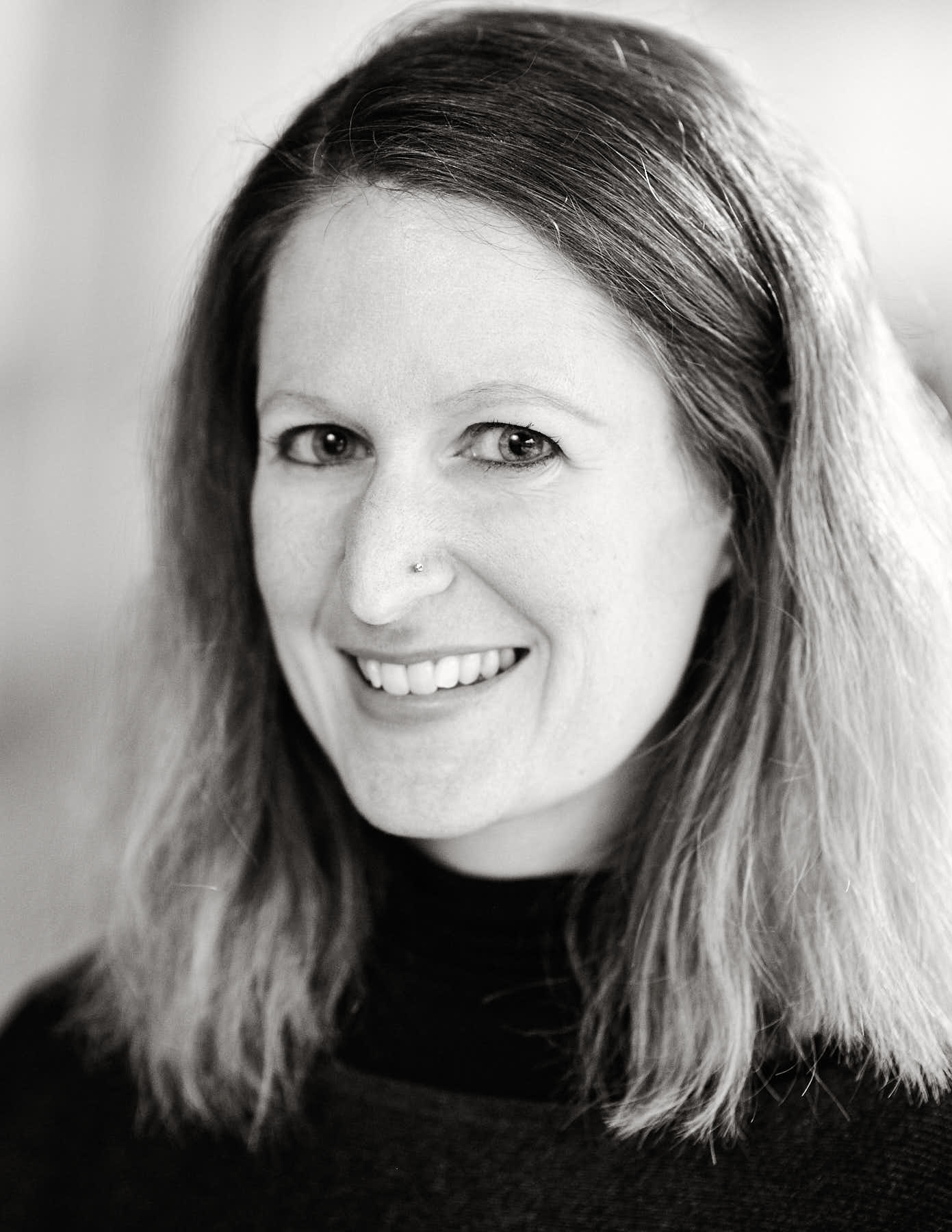 Ingeborg Lorenz - Kommunikation